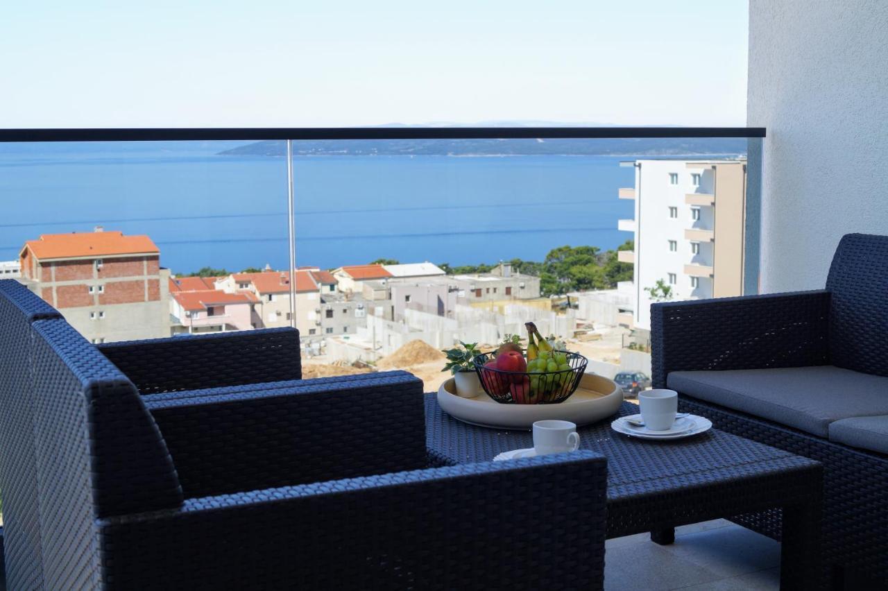 Apartment Ivona With Beautiful Seaview Makarska Exterior foto